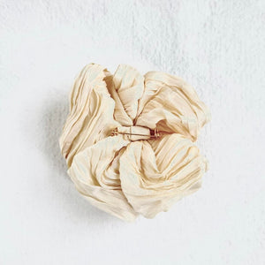 COLETTE TUXEDO BAND FLORETTE CHOKER / BROOCH - CREME