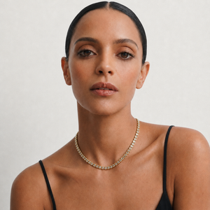 LEXINGTON EMERALD CUT BEZEL SET NECKLACE - RHODIUM