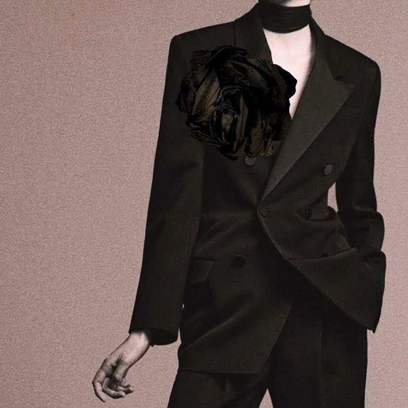 COLETTE PLISSÉ OVERSIZED ROSETTE BROOCH - CREME