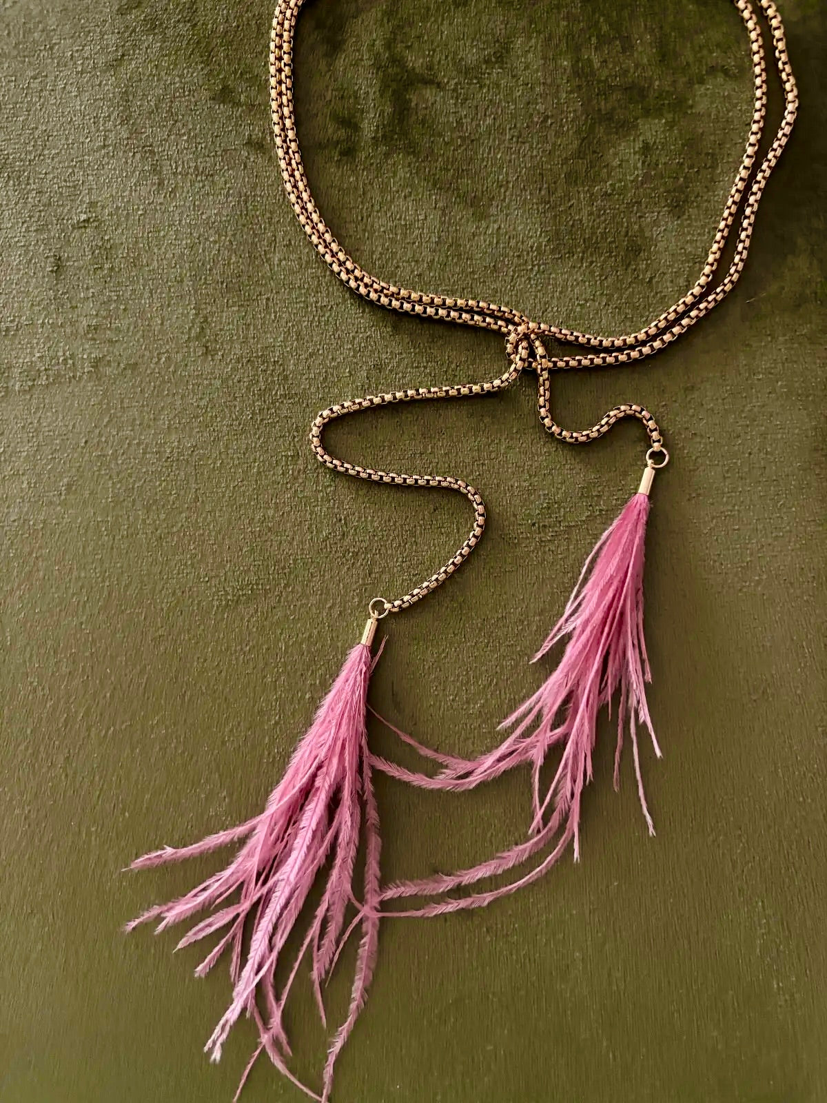 CANYON FEATHER LARIAT - DUSTY ROSE