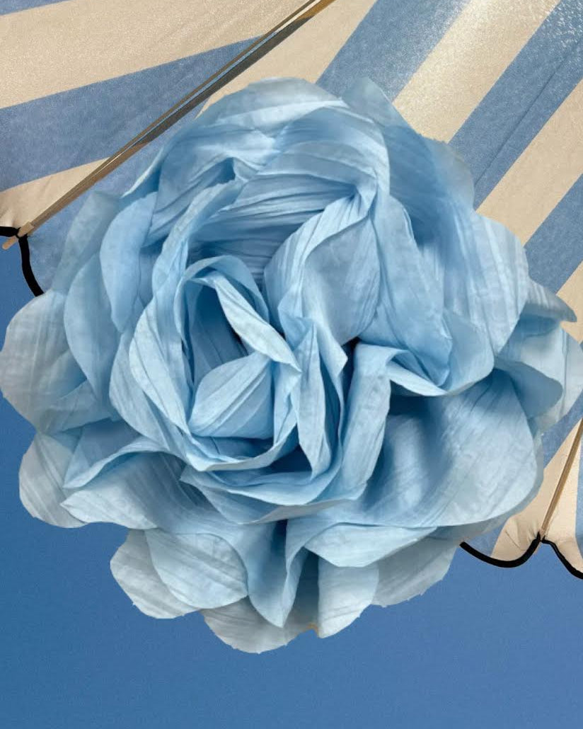 COLETTE PLISSÉ OVERSIZED ROSETTE BROOCH - SKY