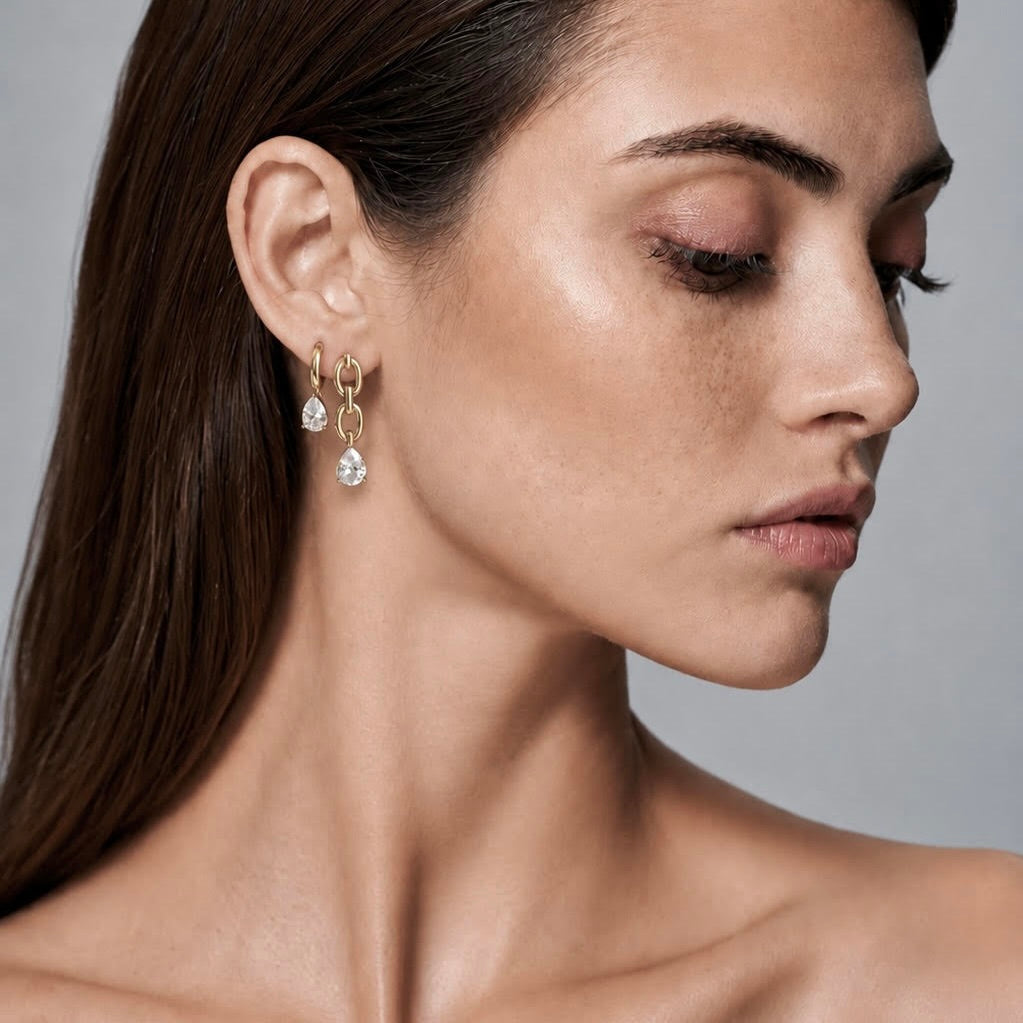 FALLON Jewelry - asymmetric chain pear drops gold