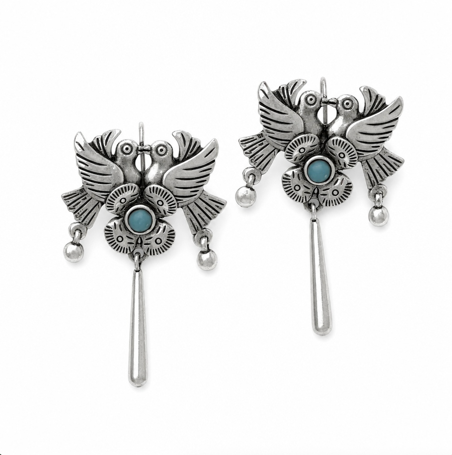 KISSING DOVES EARRING