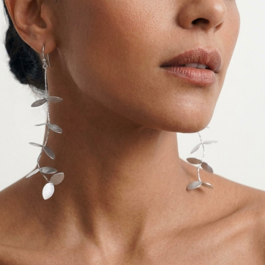 KINETIC LEAVES EARRING GOLD
