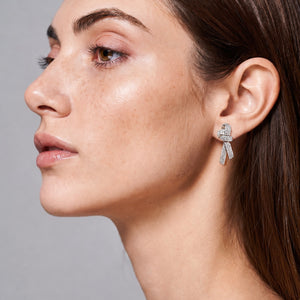 PAVÉ ASYMMETRIC KNOT EARRING