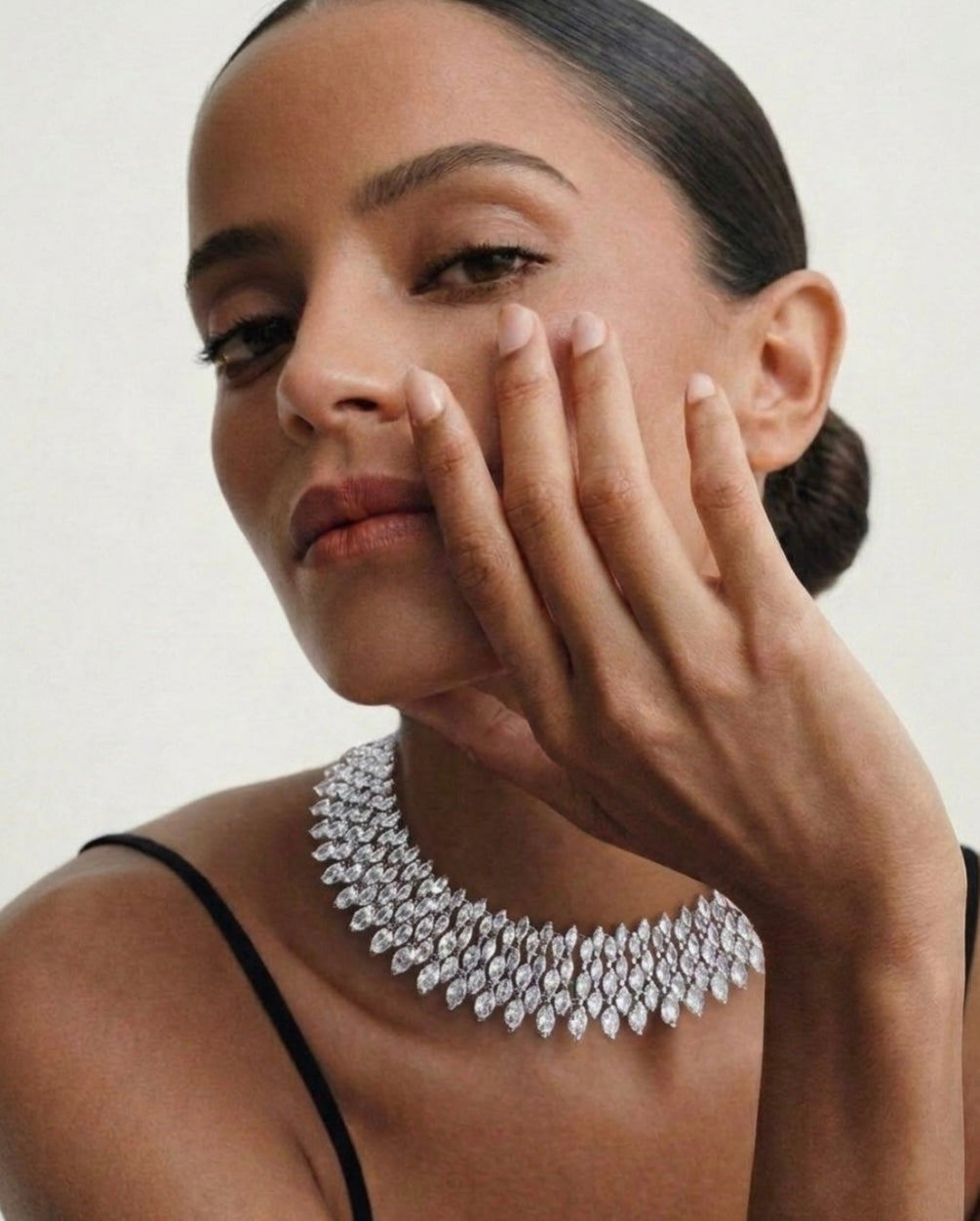 GEORGINA ESTATE CHOKER NECKLACE
