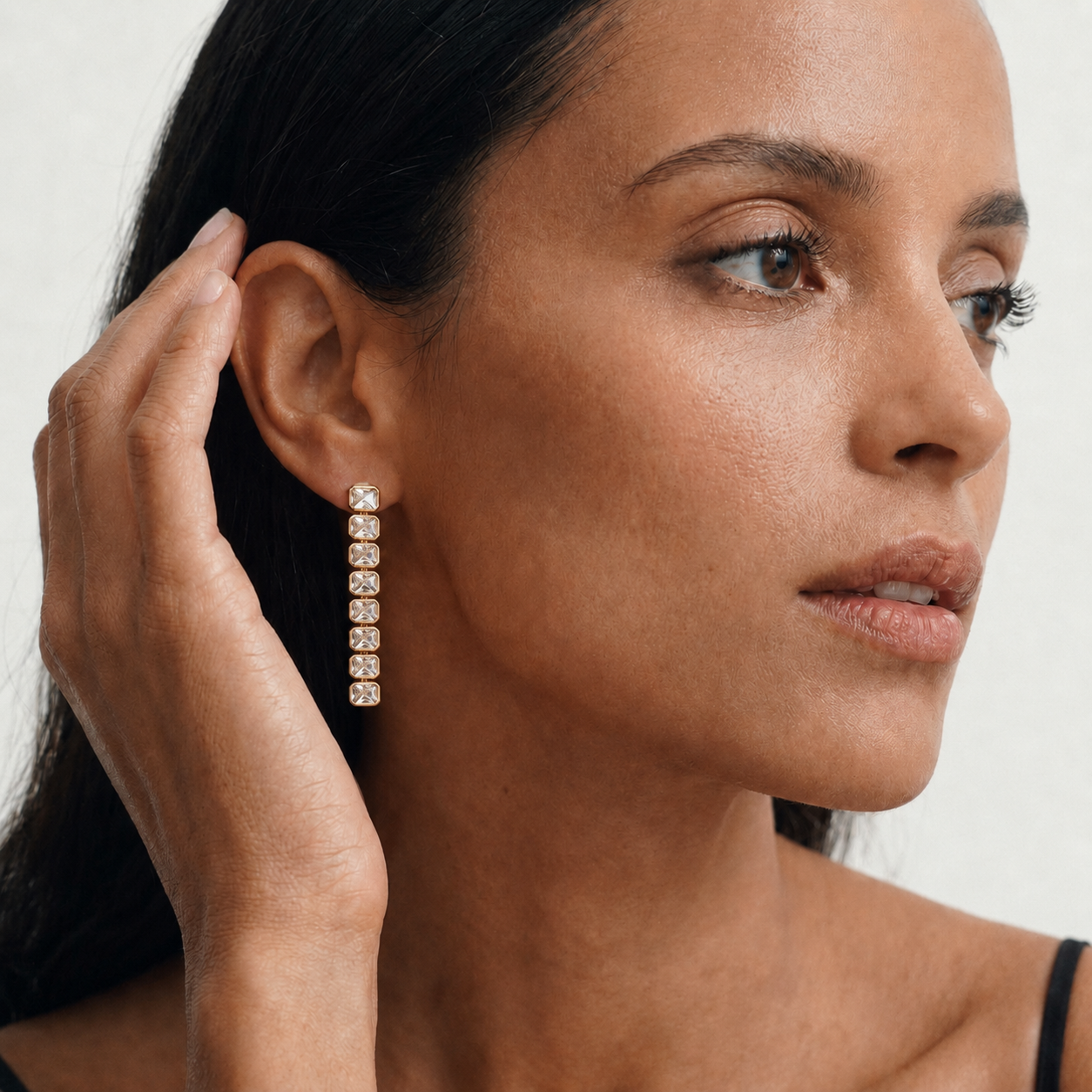 LEXINGTON BEZEL SET EMERALD CUT EARRING - GOLD