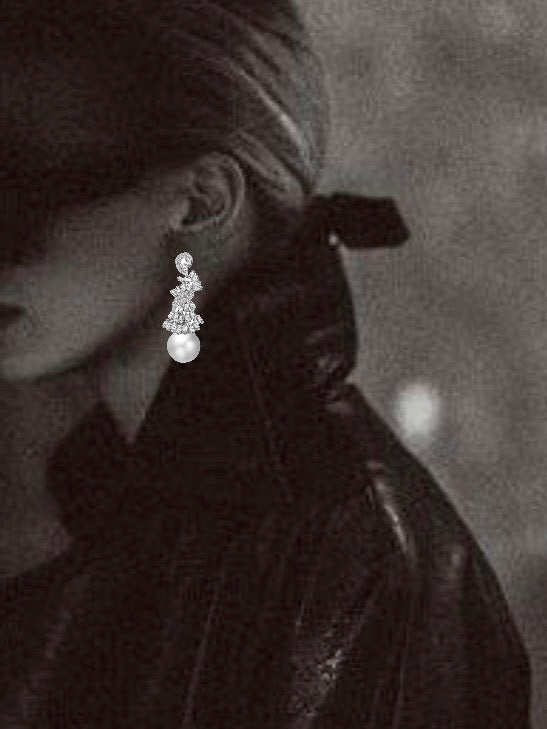 CONSTANCE SCULPTURAL BAGUETTE PEARL ESTATE EARRINGS