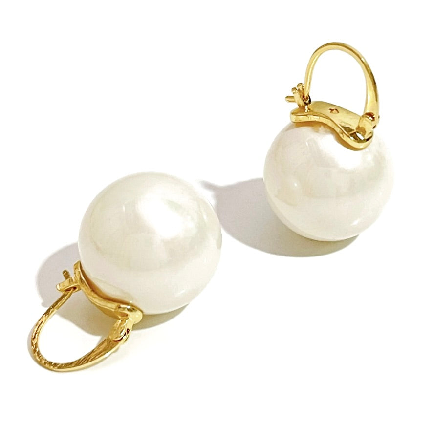 PEARL BAUBLE DROPS  - GOLD