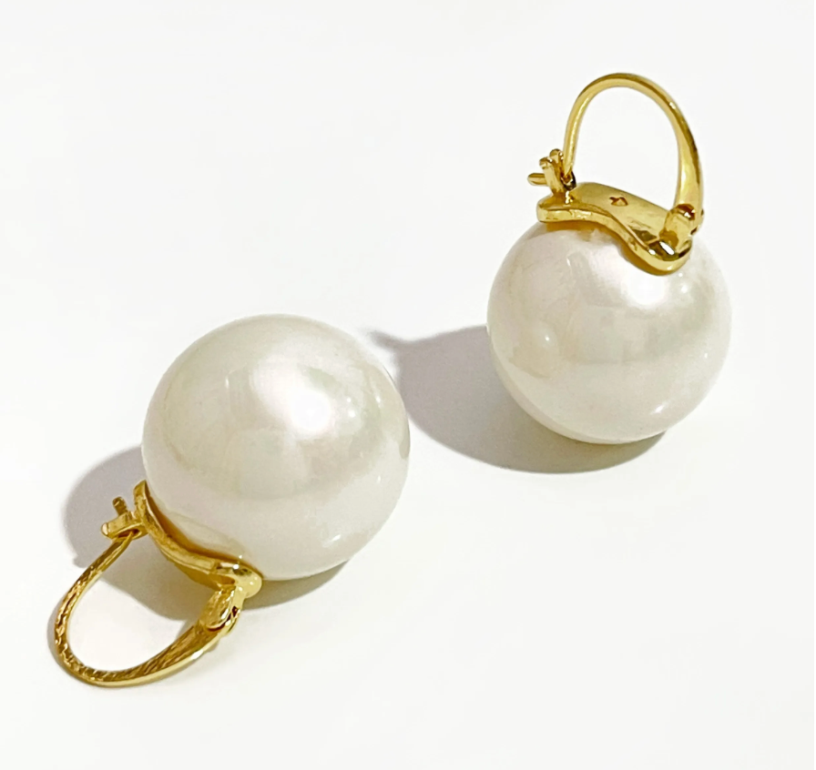 PEARL BAUBLE DROPS  - GOLD