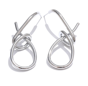 SCULPTURAL TWIST EARRINGS - RHODIUM