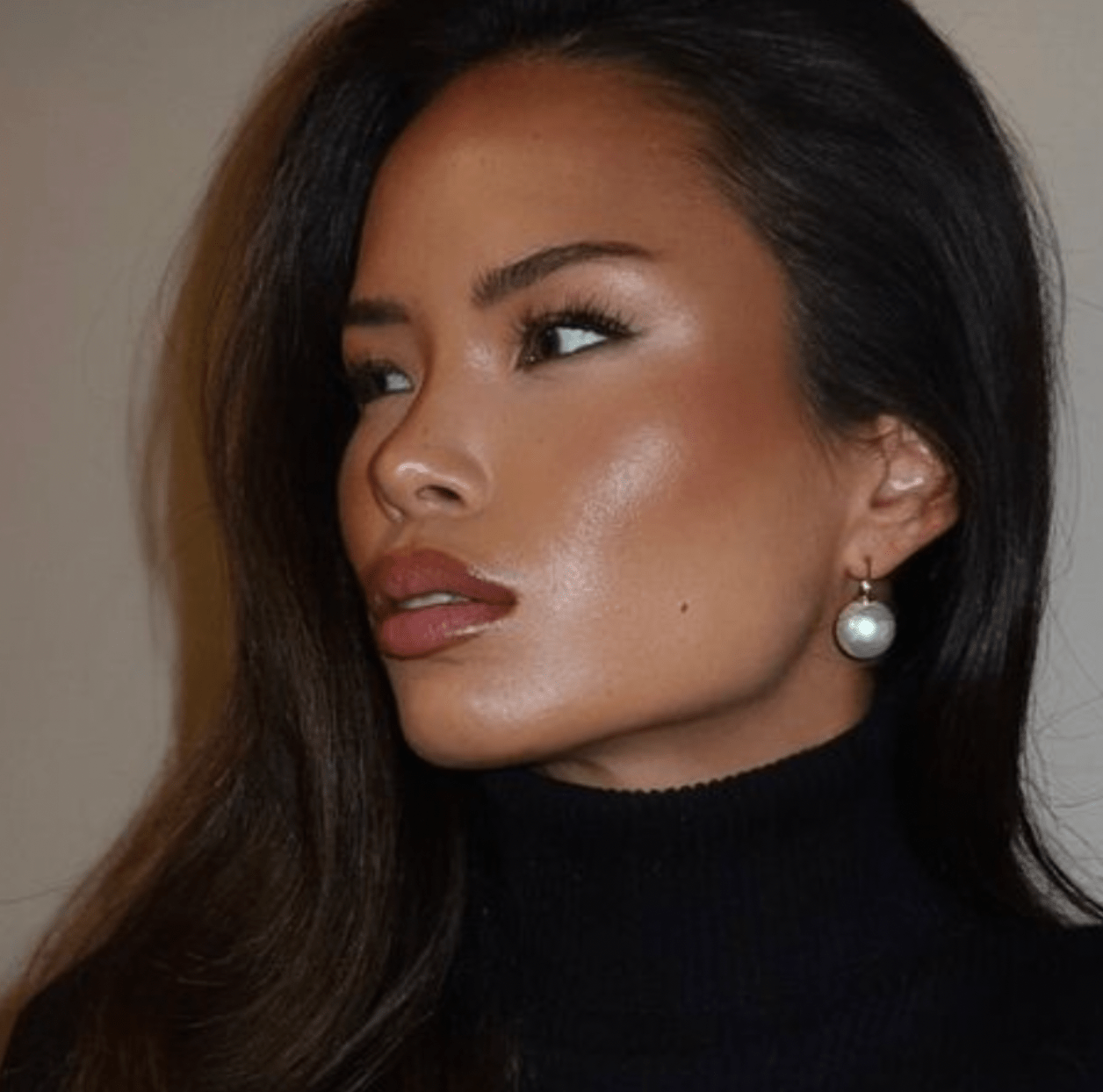 PEARL BAUBLE DROPS  - GOLD