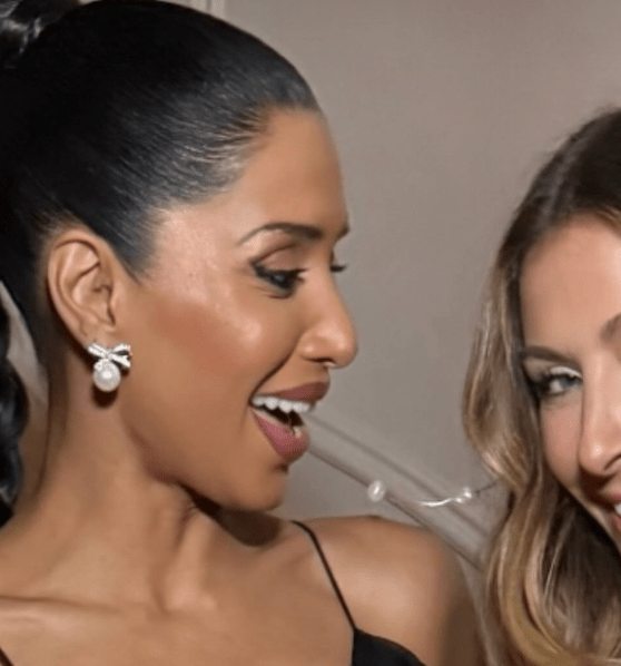 PAVÉ BOW PEARL STUD EARRINGS 50