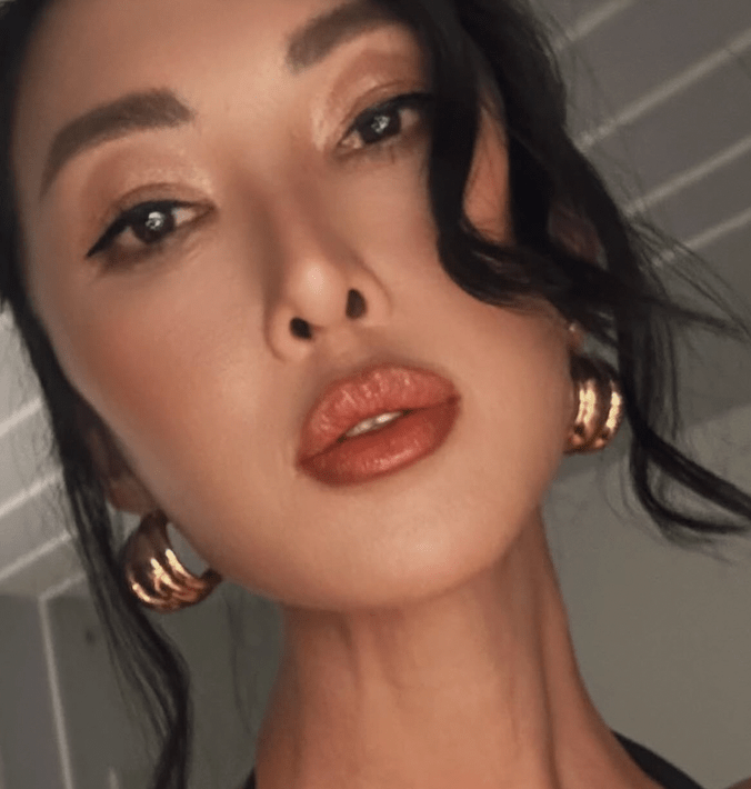 CAMILLA RIBBED HOOPS - two tone 50