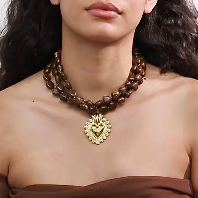 SACRED HEART RESIN BEAD COLLAR - COCOA