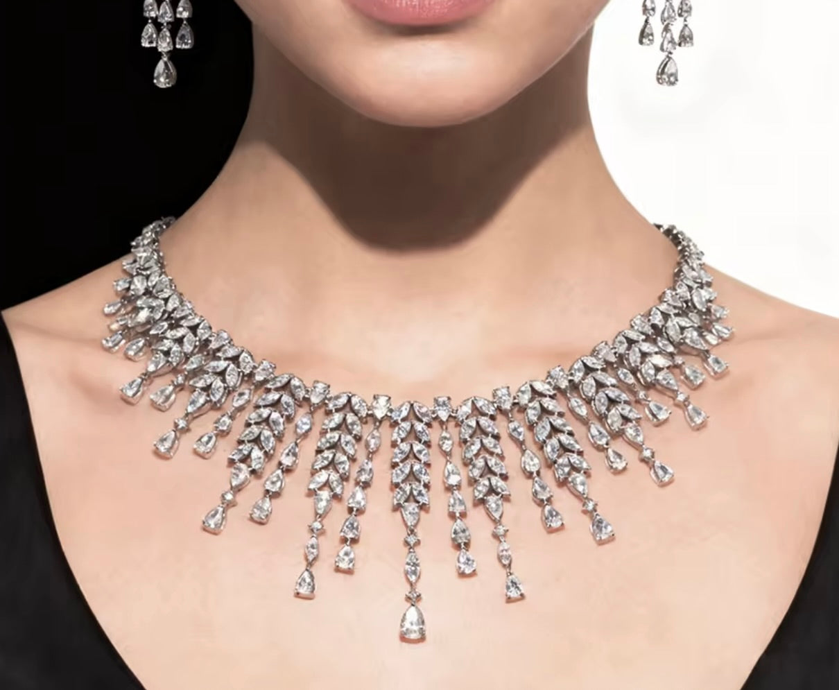 MATHILDE ESTATE BIB NECKLACE