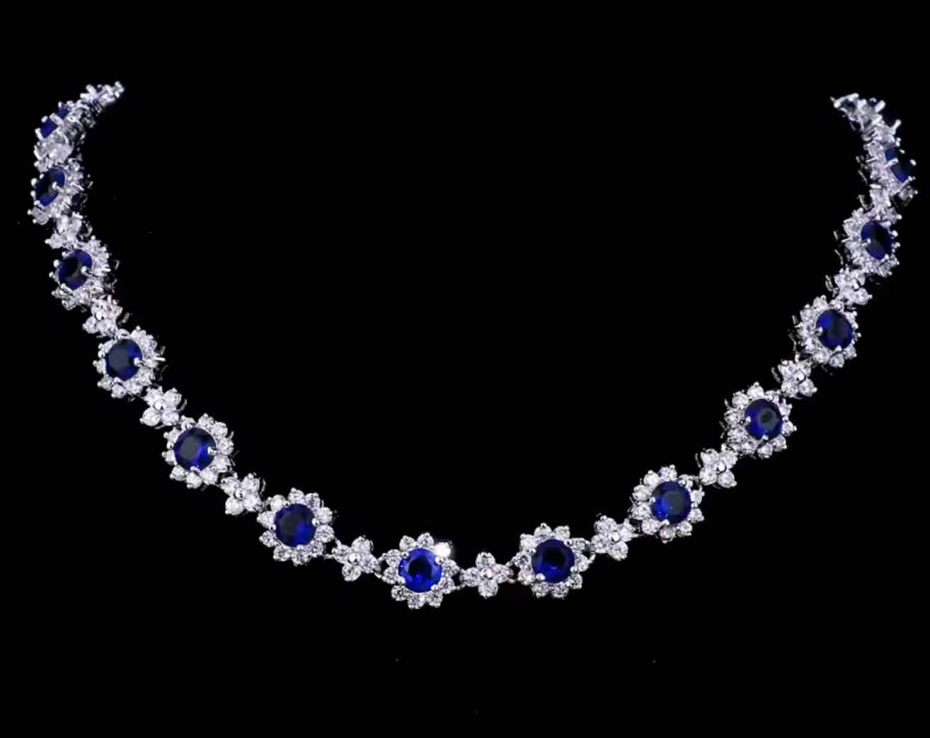 MARGUERITTE ESTATE COLLAR - SAPPHIRE