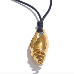 ATHENA BRASS SHELL MEDALLION