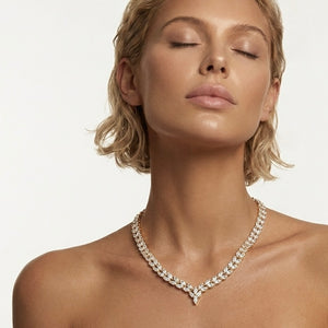 RANIA POINTED V ESTATE COLLAR - GOLD