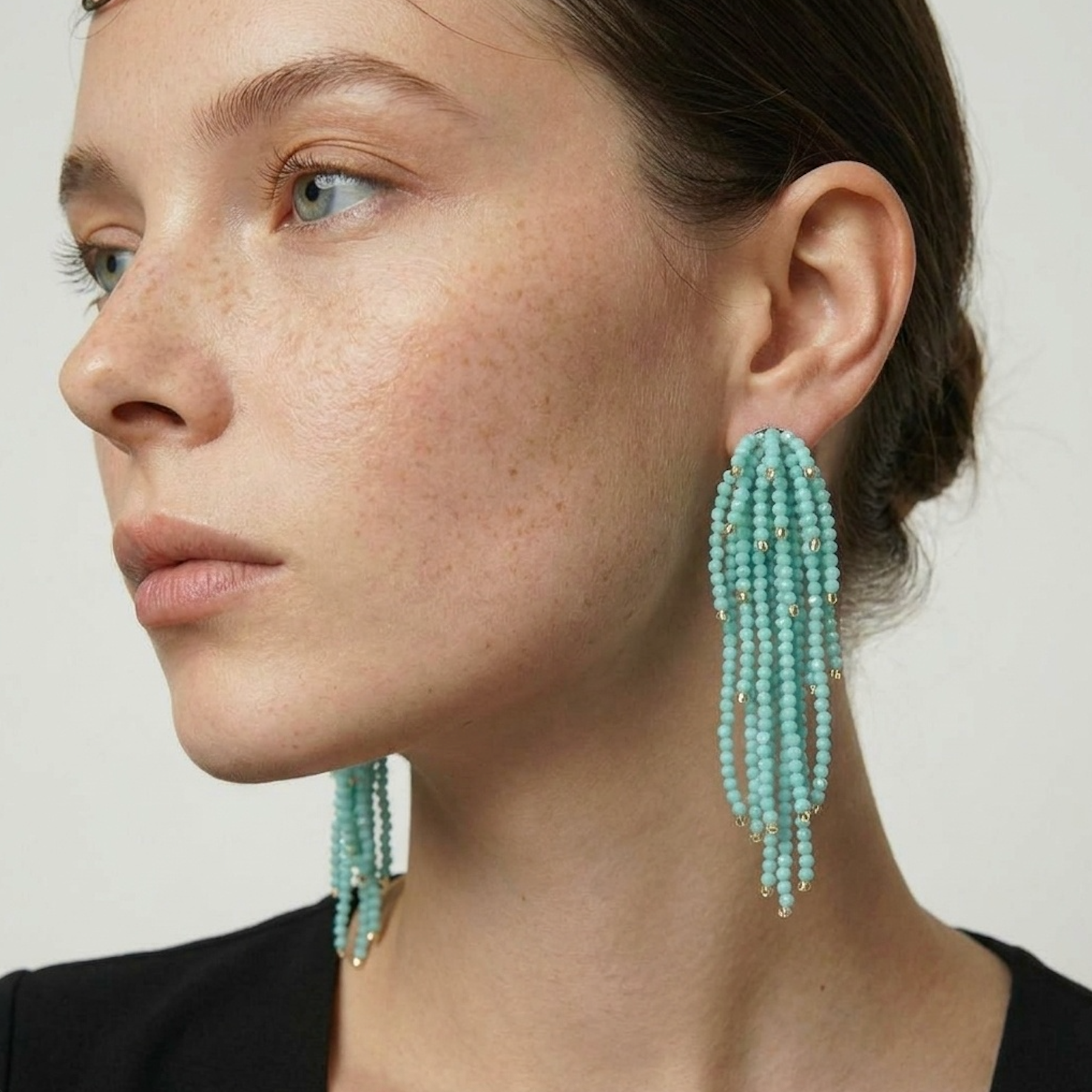 WEEPING WILLOW HAND BEADED EARRING - TURQUOISE