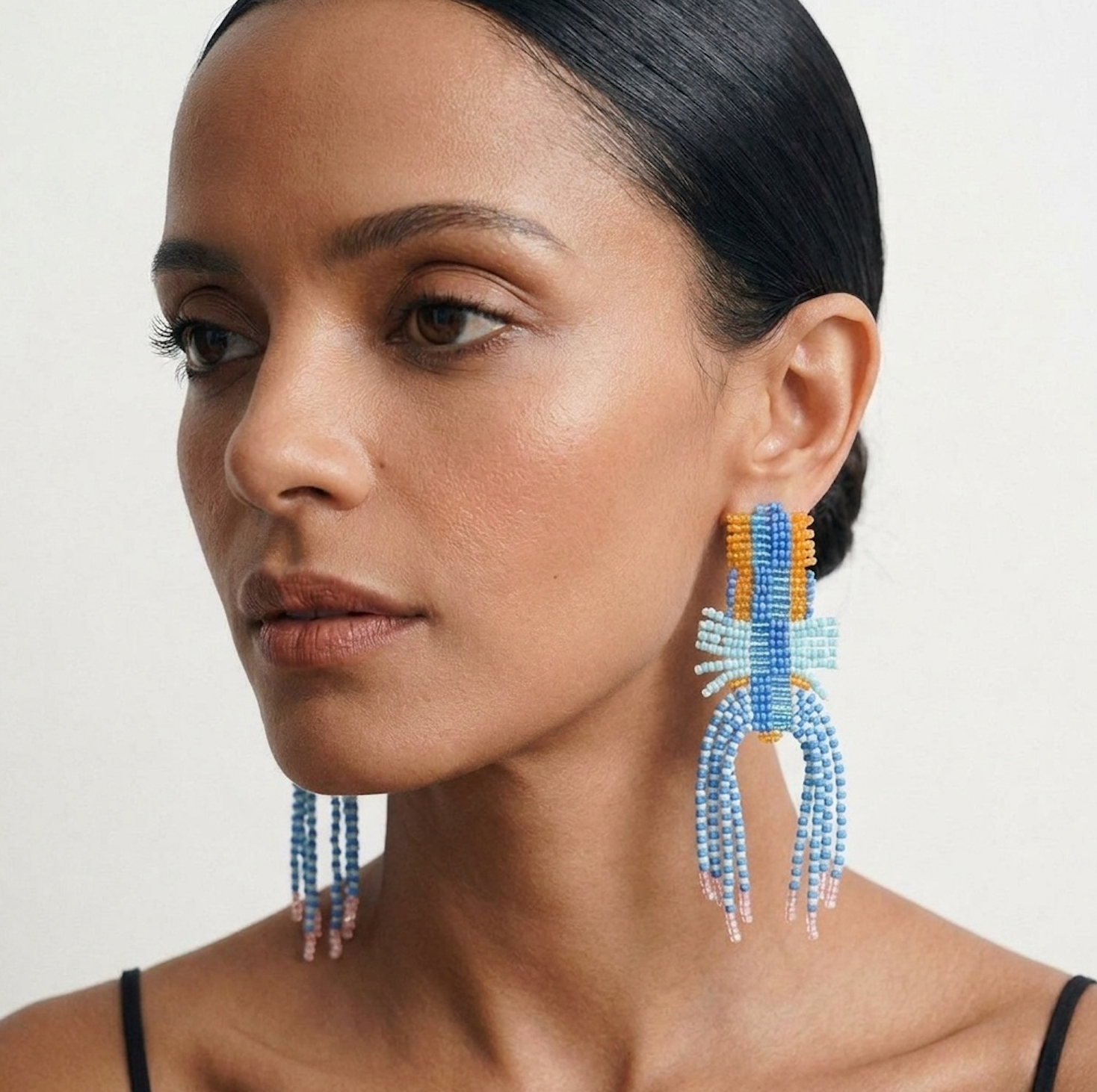 DANCER HAND BEADED EARRING