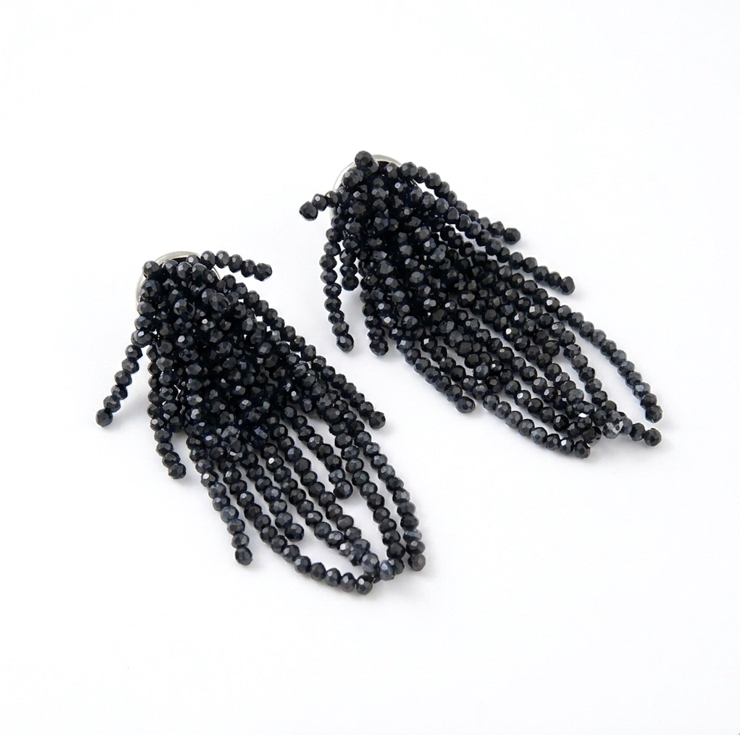 WEEPING WILLOW HAND BEADED EARRING - JET
