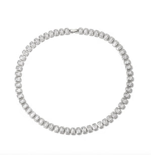 LEXINGTON EMERALD CUT BEZEL SET NECKLACE - RHODIUM
