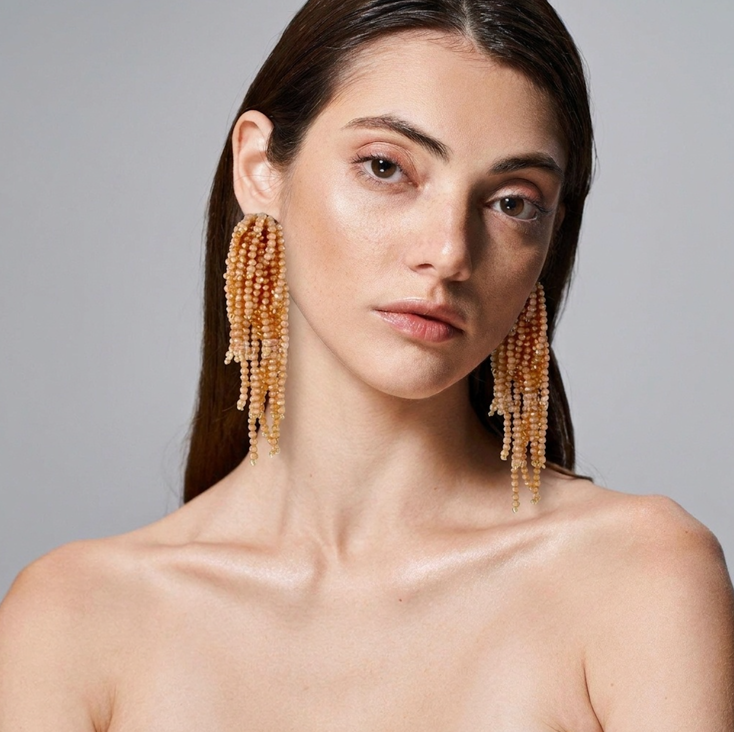 WEEPING WILLOW HAND BEADED EARRING - SAND