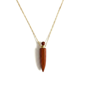 FIRESIDE FRAGRANCE AMULET PENDANT - RED JASPER