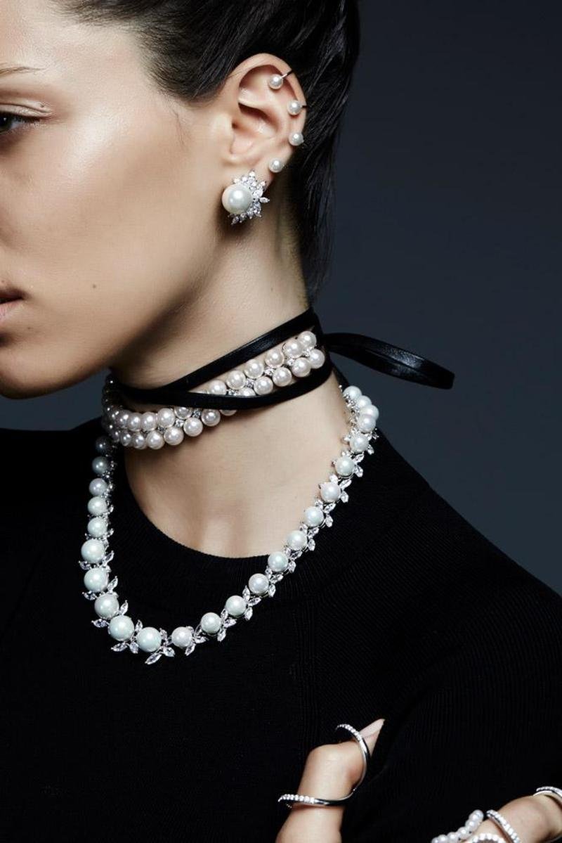 MONARCH  PEARL LEATHER WRAP CHOKER