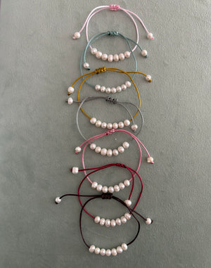 BABY BAROQUES MICRO PEARL ADJUSTABLE BRACELET